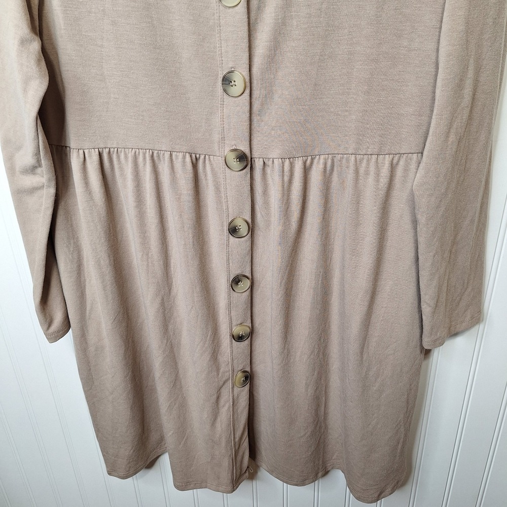 Zenana Womens Shirred Waist Button Up Cardigan Sz 2X Tan Side Pockets Long Slvs - Picture 5 of 10